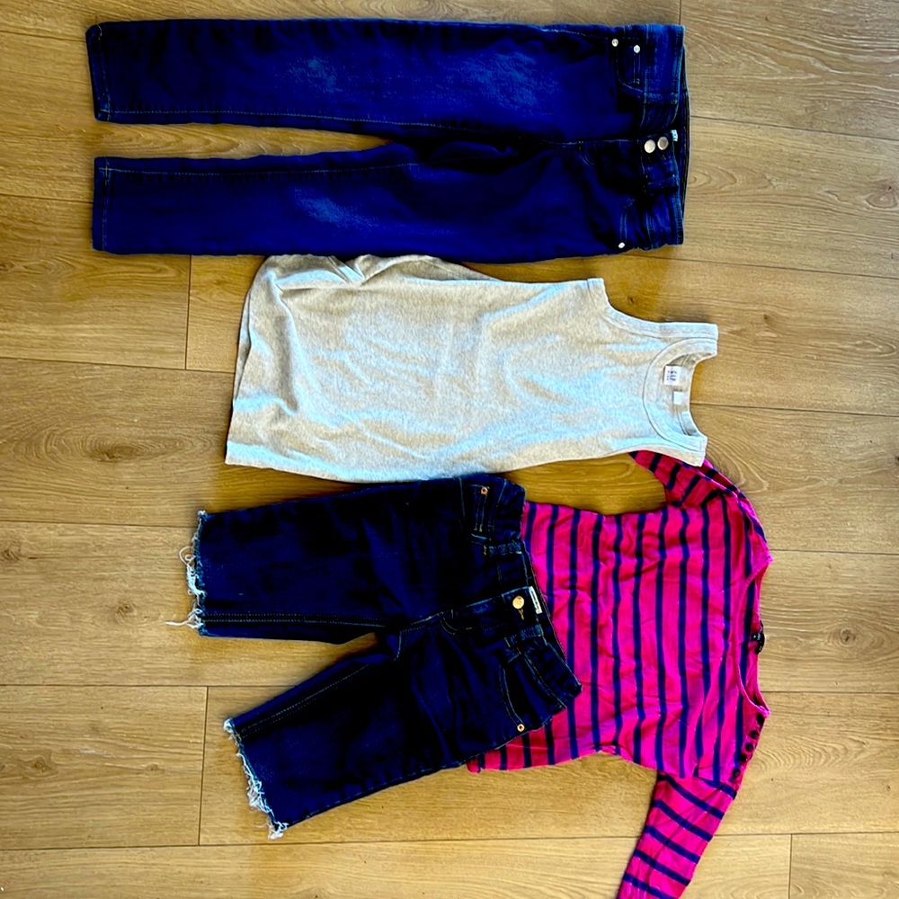 Girl’s clothing Lot sizes 6-8. Gap, DKNY and Place. Excellent condition.